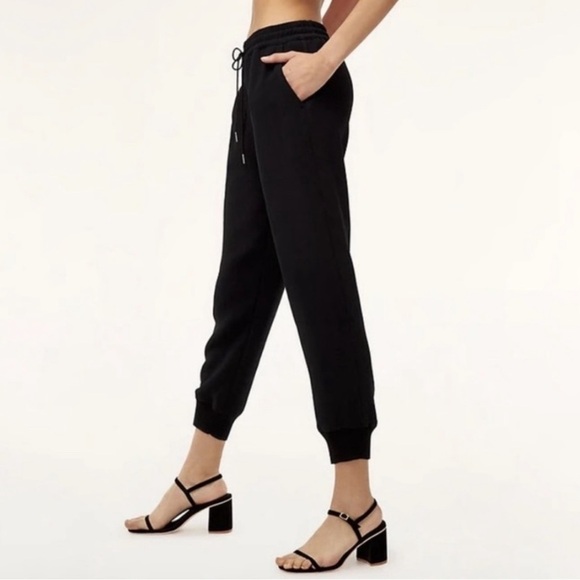 ARITZIA Wilfred Black Buffon Pant Cuffed Ankle Jogger Trousers Size M - Picture 3 of 11